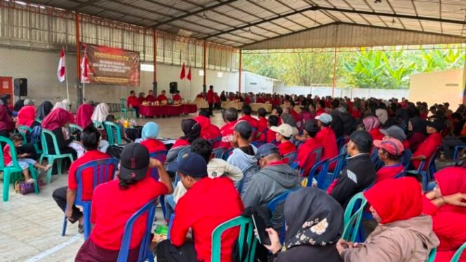 
					DPC PDI Perjuangan Pemalang Gelar Musran dan Musanran Serentak se-Kecamatan Ampelgading, 342 Pengurus Dilantik