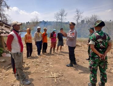 Kapolsek Jatinegara Iptu Marsono Memberikan edukasi kebakaran hutan dan lahan