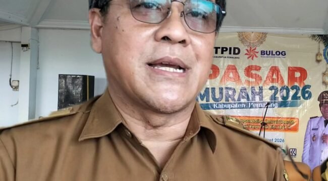 Wakil Bupati Pemalang Nurkholes resmi mengemban tugas sebagai Pelaksana Tugas (Plt) Bupati Pemalang