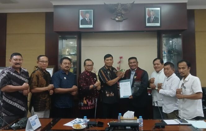 
					Audiensi PTMSI Pemalang dengan Pengprov PTMSI Jateng, Perkuat Sinergi Pembinaan Atlet