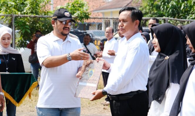 
					516 Guru PNS di Pemalang Terima SK Kepala Sekolah, Ini Pesan Bupati 