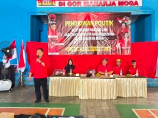 Ketua DPC PDI Perjuangan Kabupaten Pemalang, Indianto, SH, saat Musyawarah Ranting (Musran) dan Musyawarah Anak Ranting (Musanran) secara serentak di Kecamatan Moga dan Kecamatan Pulosari, pada Senin (3/8/2026).