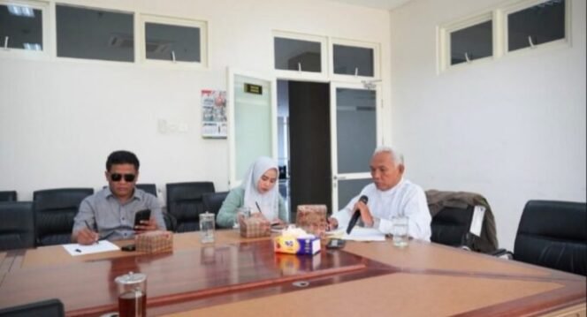 
					Bapemperda DPRD Pemalang Bahas Evaluasi Produk Hukum Daerah Bersama OPD