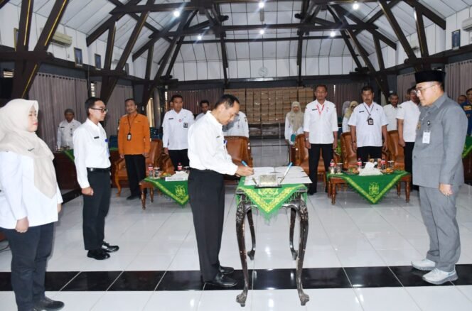 
					Rosi Alfon Nugroho hingga Novi Lailatul Faroh Dilantik, Ini Jabatan Barunya
