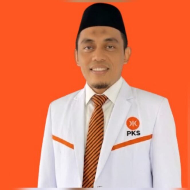
					Ketua DPD PKS Kabupaten Pemalang, Priwantoro, SE., S.Kom.