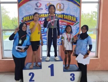 Bangga! Ikna Rania Azzahra Bersinar di Kejuaraan Renang Kecamatan Pemalang, Borong Tiga Gelar Juara