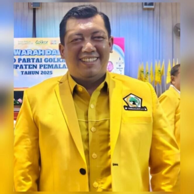 
					Ketua DPD Partai Golkar Kabupaten Pemalang, Nur Azmi Wicaksono,