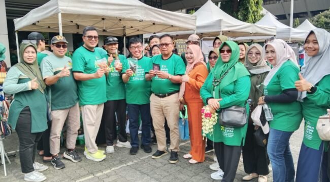 Wakil Ketua DPRD Jateng Mohammad Saleh Apresiasi Jalan Sehat KAHMI-FORHATI, UMKM Lokal Ikut Dipromosikan