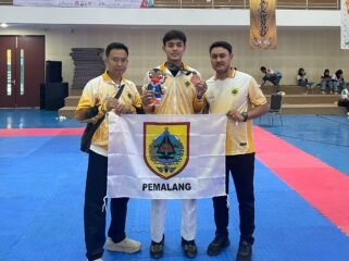 Atlet taekwondo Kabupaten Pemalang, Muhammad Indaka,yang juga adik dari Ketua Umum Pengurus Kabupaten (Pengkab) Taekwondo Indonesia (TI) Pemalang, Fahmidh Dhuha, SM., MM berjuang mengharumkan nama daerah dalam ajang Pekan Olahraga Provinsi (Porprov) XVII Jawa Tengah